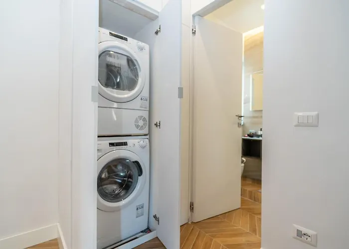 Perseo Luxe Apartment Near Colosseum