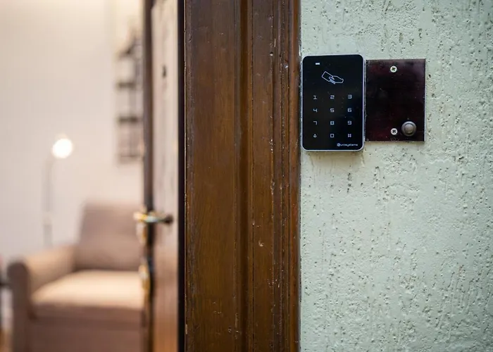 Perseo Luxe Apartment Near Colosseum