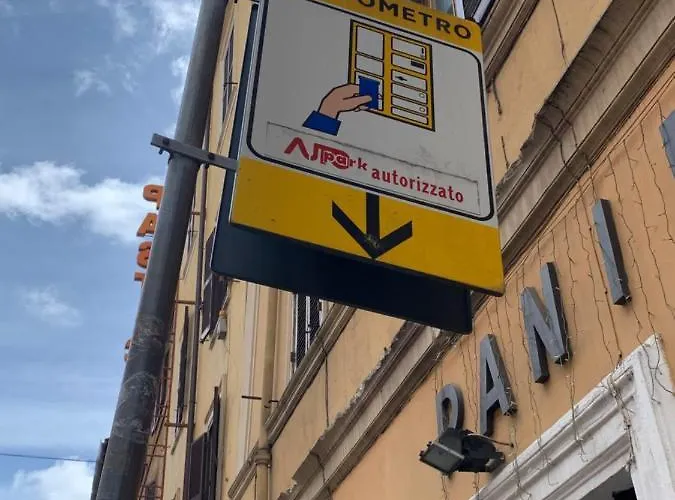 Perseo Luxe Apartment Near Colosseum Appartement *